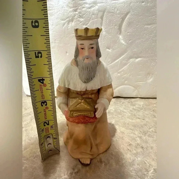 Home Interiors HOMCO #5599 Nativity Replacement Wise Man Kneeling Figurine 5.5" - Picture 5 of 6
